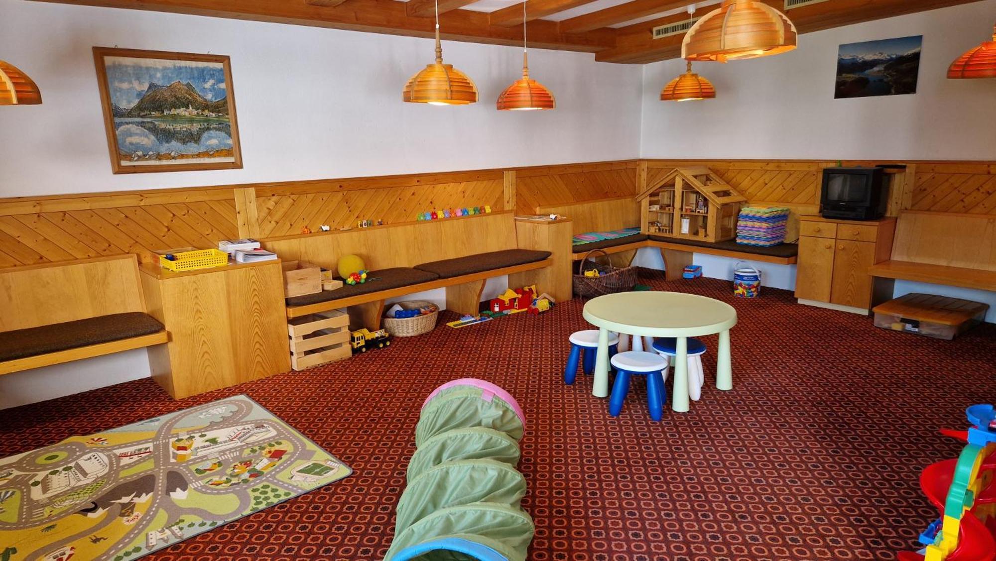 Aparthotel Chesa Bellaval 실파플라나 외부 사진